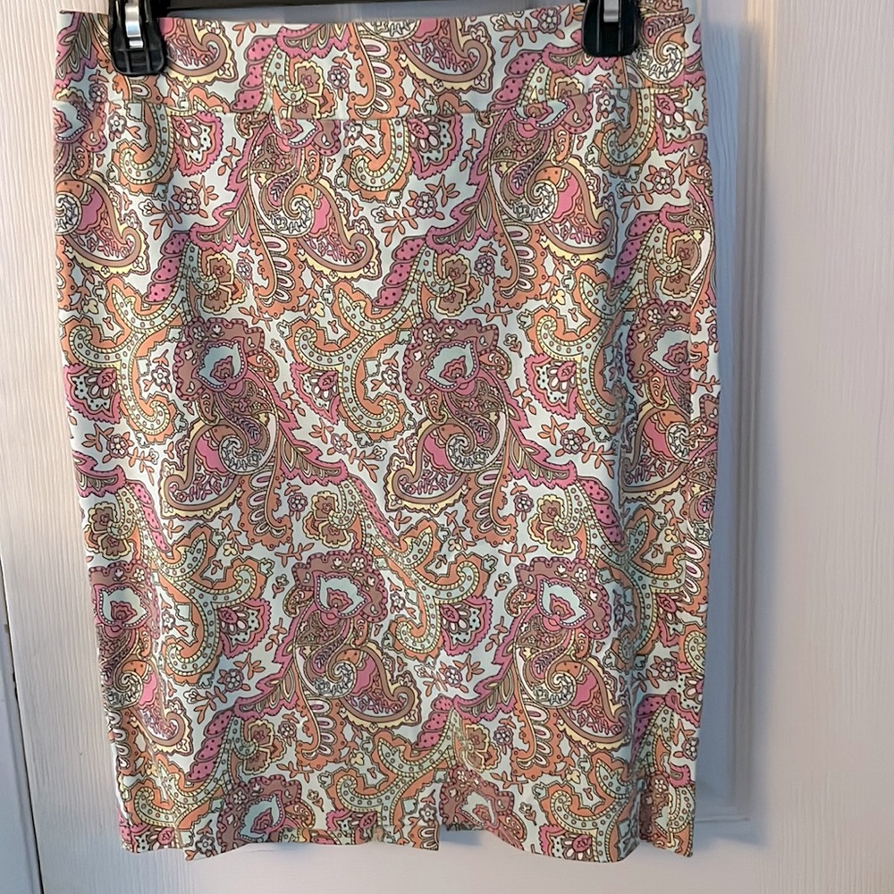 Forever 21 Paisley Print Pencil Skirt Size M